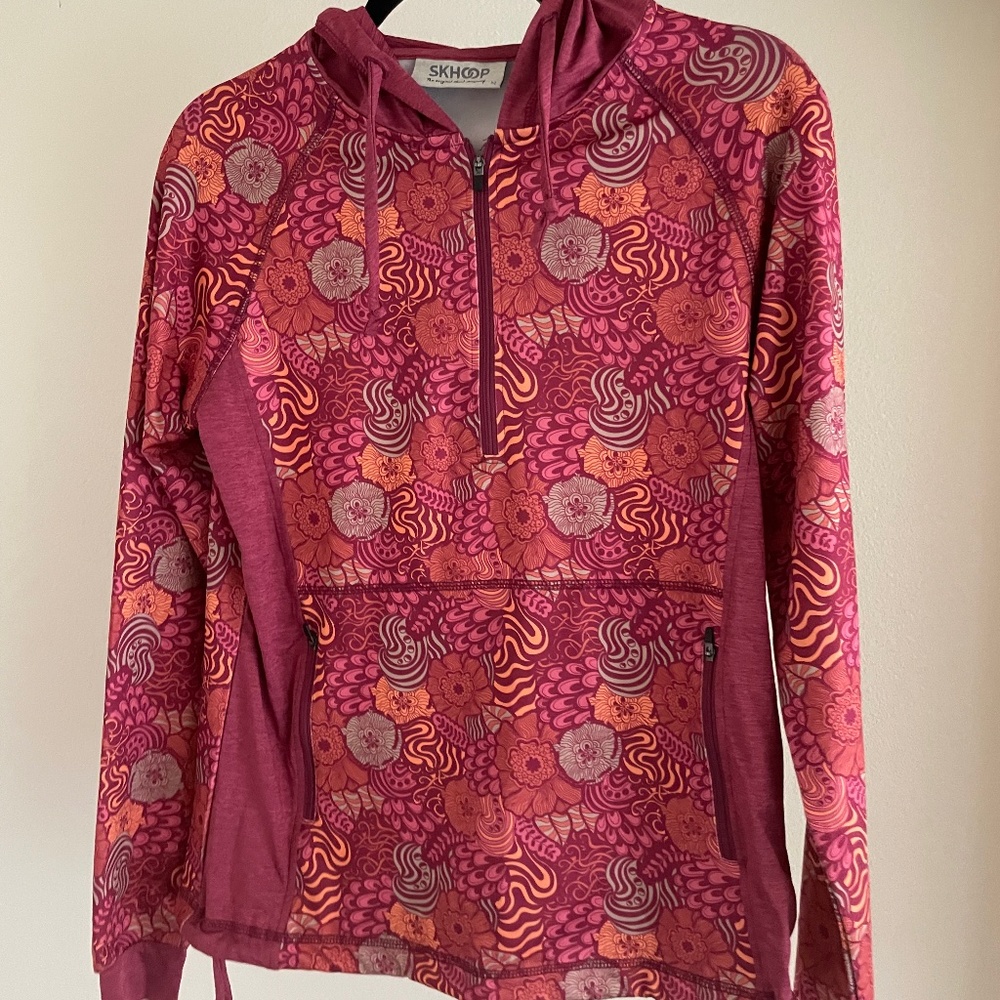 Exclusive paddling top from Skhoop